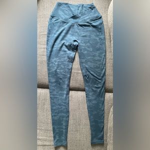 Alphalete Surface Power Leggings